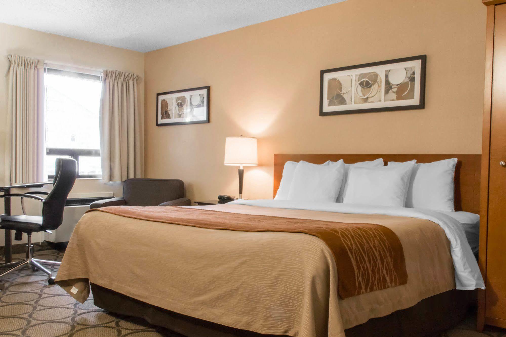 Comfort Inn Sept-Îles Exteriér fotografie